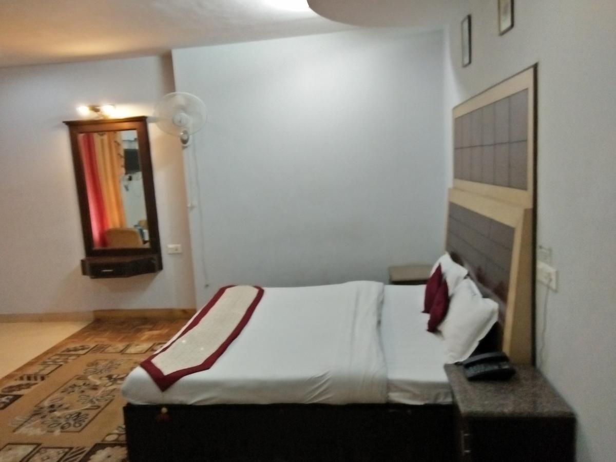 The Shivalik Hotel Manāli Buitenkant foto