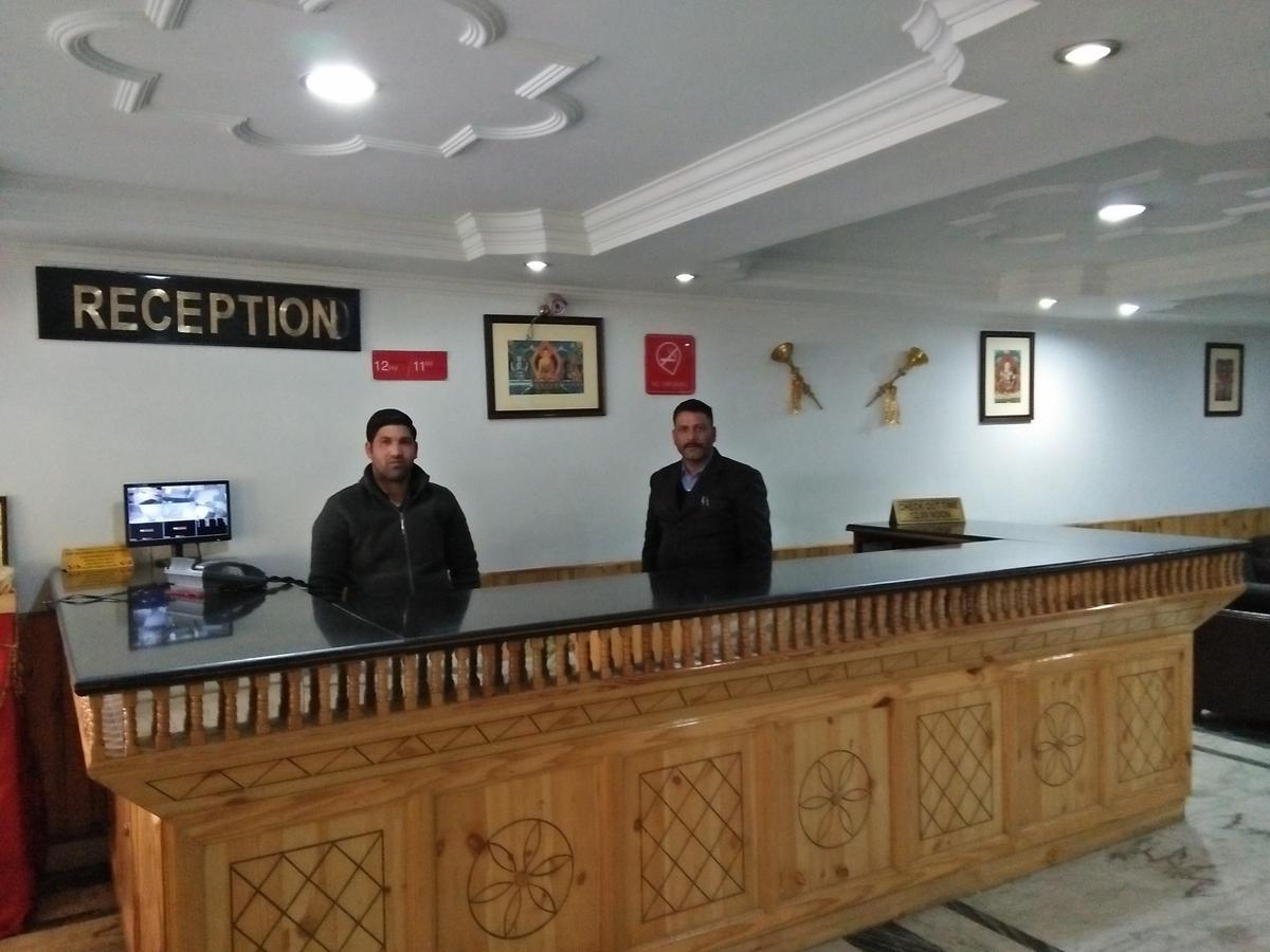 The Shivalik Hotel Manāli Buitenkant foto