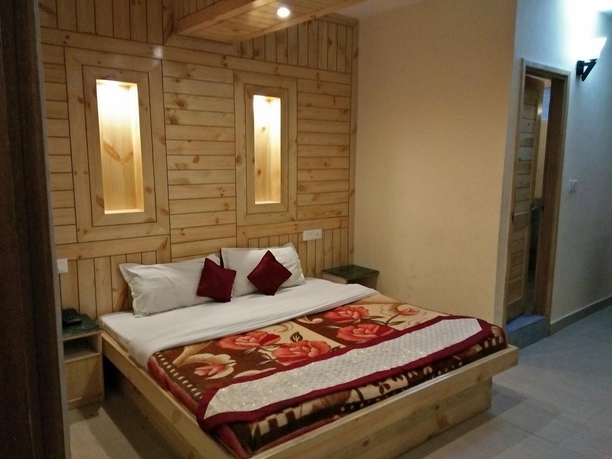 The Shivalik Hotel Manāli Buitenkant foto